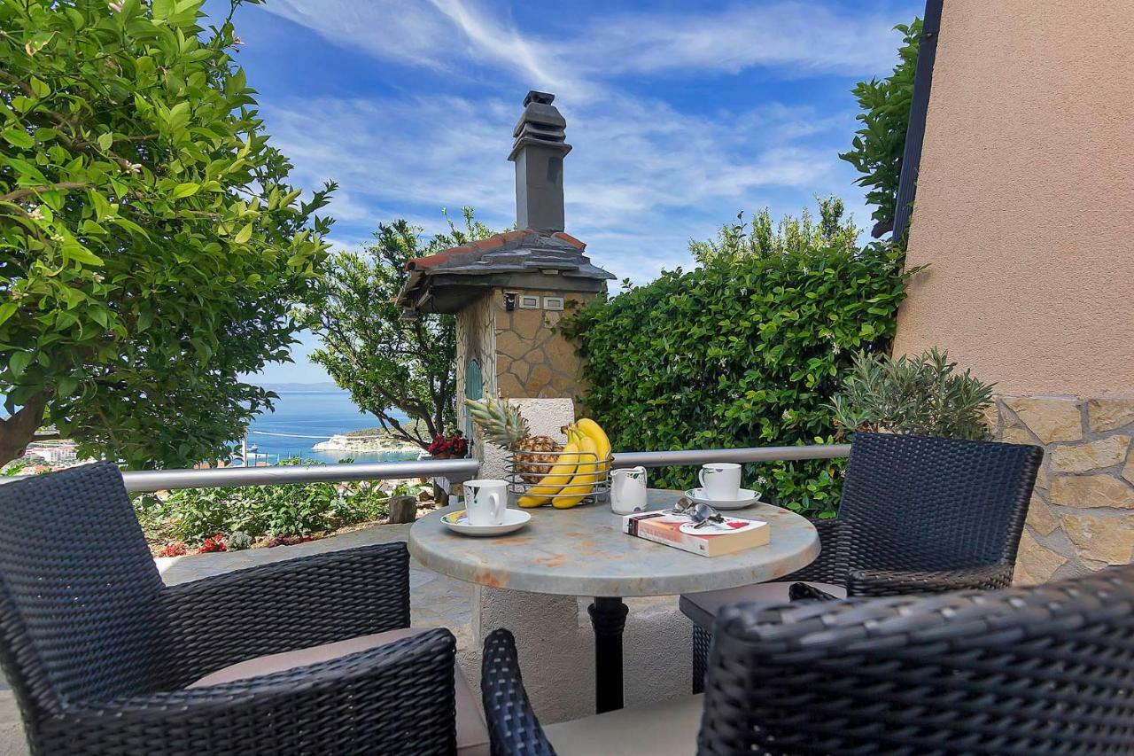 Villa Sukara Makarska Bagian luar foto